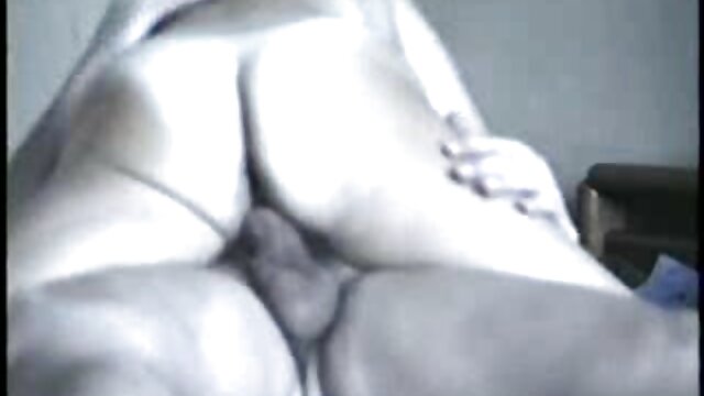 とてもセクシーな二人の女の子と家にいるために日焼けしたケーブルラッキー 女性 の ため の アダルト 動画 アニメ