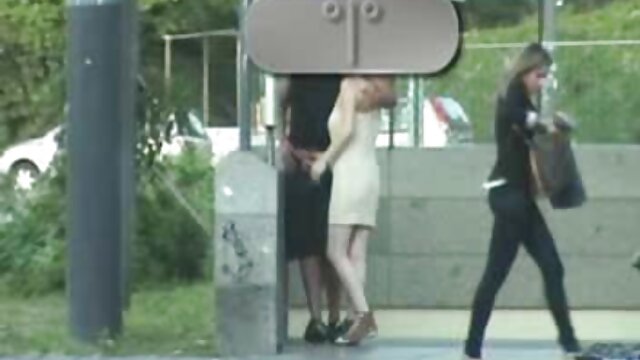胸の重さ 女性 の ため の アダルト 動画 アニメ